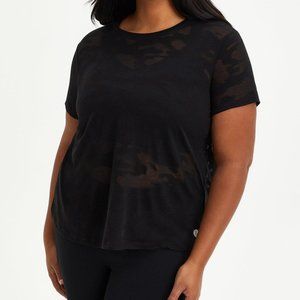 Torrid Active Tee - Camo Black & Grey